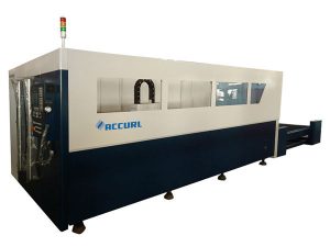 เครื่องตัดเลเซอร์โลหะไฟเบอร์ 700-2000 วัตต์พร้อมระบบหล่อเย็นด้วยน้ำ