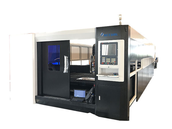 3000 วัตต์ไฟเบอร์ cnc เลเซอร์เครื่องตัดโลหะ gantry โครงสร้างการขับรถคู่